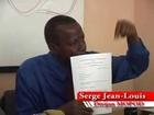L'ancien député Serge Jean-Louis montre la lettre issue de la retraite de la Côte des Arcadins